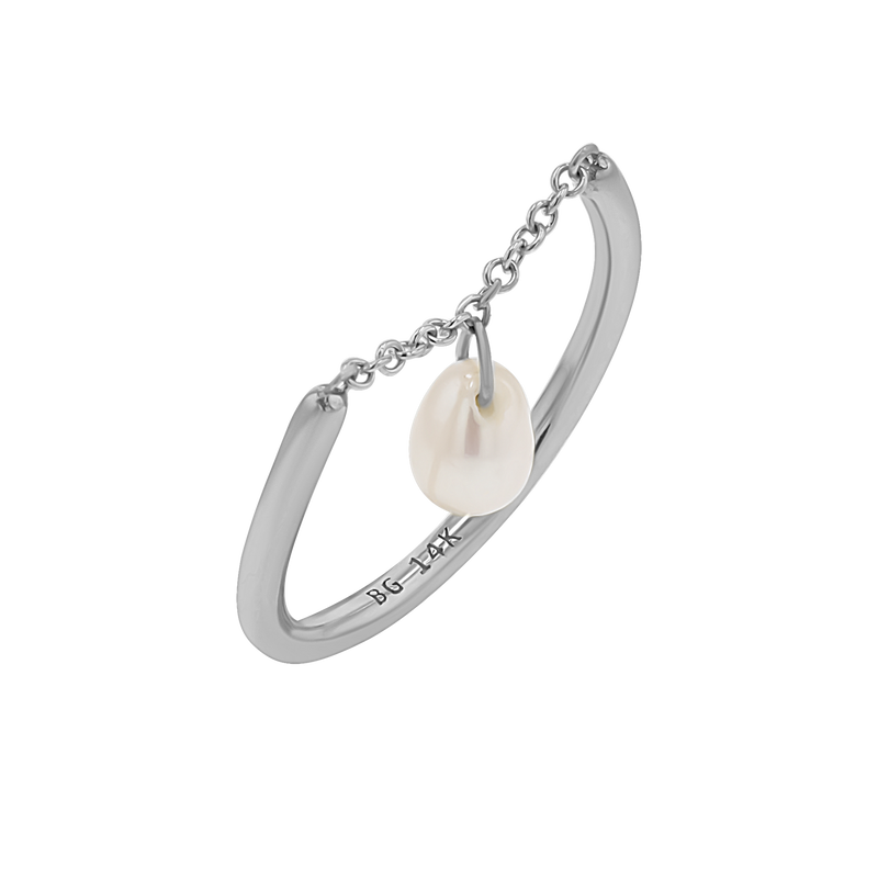 Solitaire Pearl Drop Chain Ring