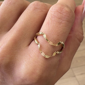 Demure Duo Chain Ring