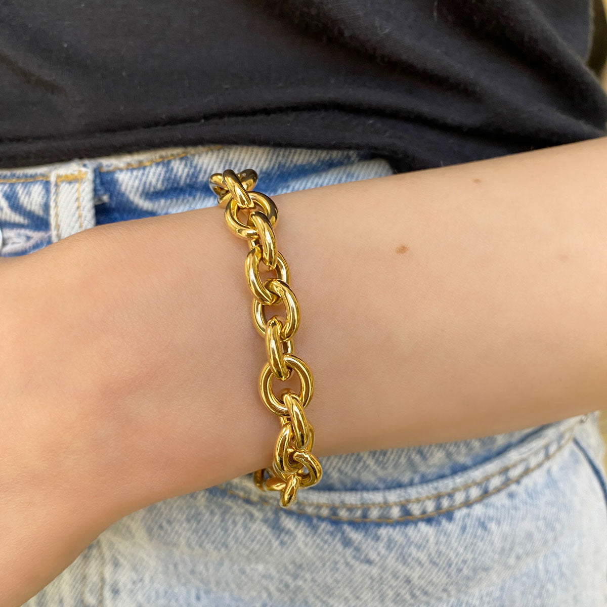 luxe chain bracelet gold